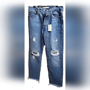 Womens Levi Jeans - NWT - 27